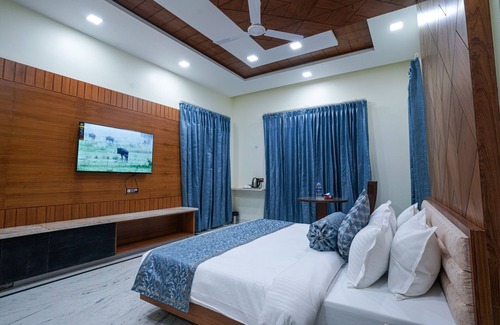 Palampur Hotel | Matoshree Club and Resort