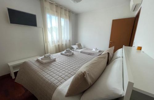San Donato-San Vitale Apartment | Mattei13