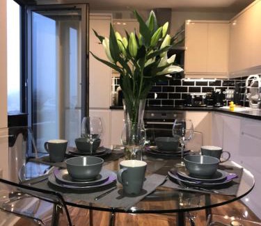 Newhaven Apartment | Matysiak Apartment