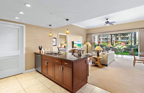 Kaanapali Condo | Maui Resort Rentals: Honua Kai – 6 Total Bedrooms, Groundfloor Residences, Over 3500 Combined Sq. Ft., Large Lawn Areas, Steps to Pools/Beach/B.B.Q.s!