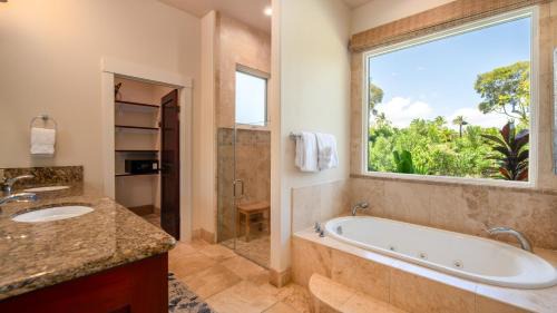 Kamuela Hotel | Mauna Lani Luxury Vacation Villas - CoralTree Residence Collection