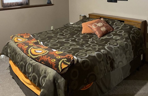 Waukon House | Mav’s Escape