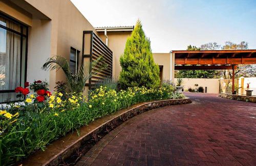 Polokwane House | Mavuta Manor