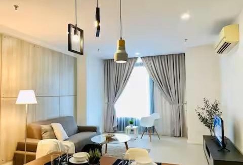 Mont Kiara Apartment | Max 5pax, Muji Style Apartment Arcoris Mont Kiara