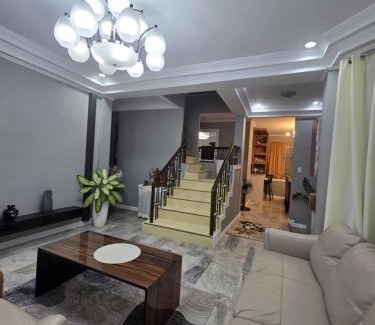 Talomo District House | Max - Relax Staycation