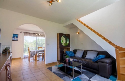 Languidic House | Maxdalizee - LANGUIDIC