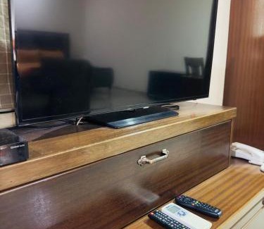 Jambu Hotel | Maxwell Inn Luxury Hotel