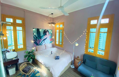 Hoan Kiem House | May - YELLOW