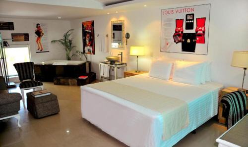 Punta Cancun Hotel | MayaFair Design Hotel