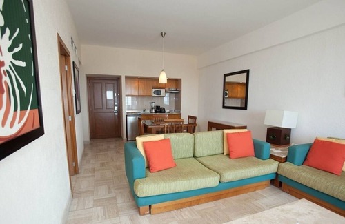 Cancun Resort | Mayan Palace - Nuevo Vallarta - 2 Bedr Suite Sleeps 8, 6 adults &2 kids under 12