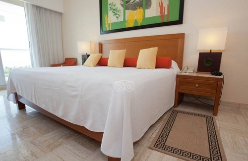 Cancun Resort | Mayan Palace - Nuevo Vallarta - 2 Bedr Suite Sleeps 8, 6 adults &2 kids under 12