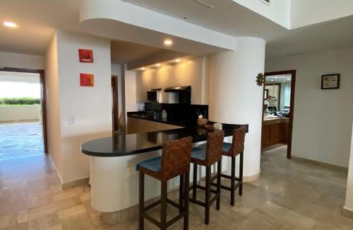 Playa Diamante Apartment | Mayan Playa Departamento Uxmal