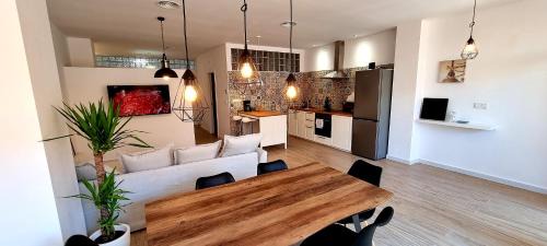 San Anton Apartment | MAYCO Lovely Apartment I by SunCastle apartamentos
