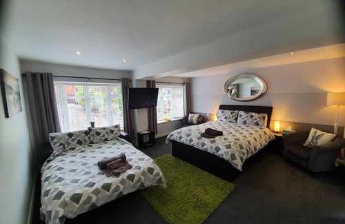 Sindlesham Bed & Breakfast | Mayfields Guest House