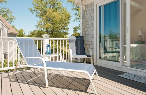 Dennis House | Mayflower Beach Luxury Home - Walking Distance to Beach