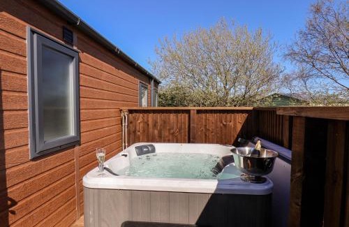Runswick Bay House | Mayflower Lodge