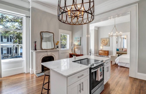 Historic District - North House | Mayor's luxury 1869 historic home for 4 on the square!