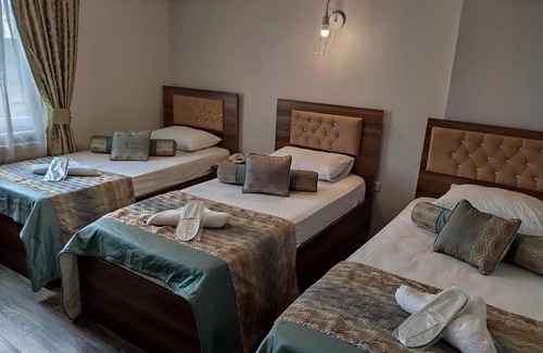Aksaray Hotel | Mazum Baran