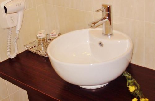 Mikolajki Bed & Breakfast | Mazurska Chata jezioro i aquapark 6 min, centrum i promenada 12 min