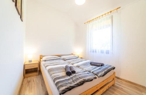 Mikolajki House | Mazurskie Posiadło domki wypoczynkowe Mikołajki Mazury