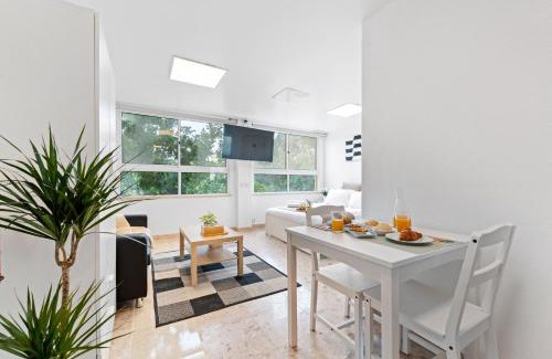 Estoril Apartment | MBird 19 Estoril Apartments 101