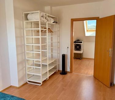 Dobl-Zwaring Apartment | Mc Home Loftartiges und großes Apartment mitten im Grünen mit Balkon DG06, in Dobl bei Graz