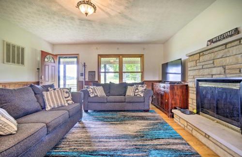 McArthur House | McArthur Cabin Peaceful Getaway on Farm!