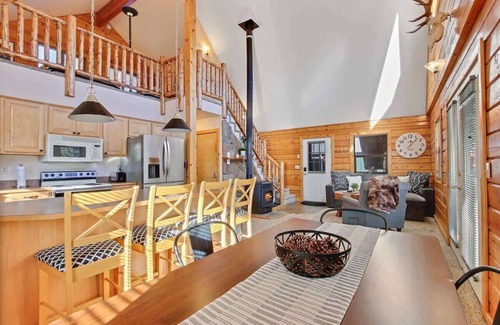 McCall Cabin | Mccall's Multiple Cabin Retreat for Larger Groups