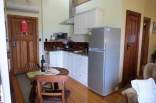 Port Noarlunga Apartment | McCloud House