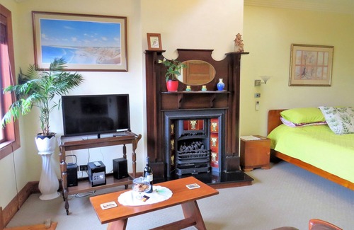 Port Noarlunga Hotel | McCloud House