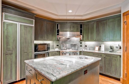 Highlands Townhomes Condo | McCoy Peak 101 - 4 Bedroom Residence