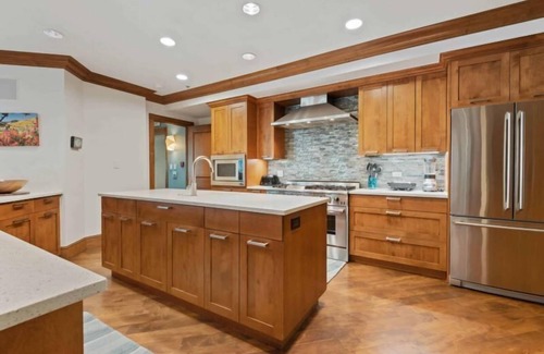 Highlands Townhomes Condo | McCoy Peak 305 - 5 Bedroom Residence