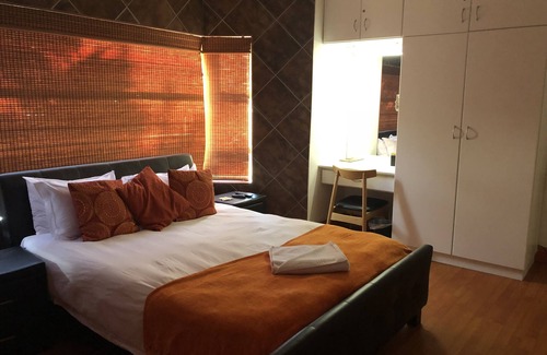 Bluewater Bay Bed & Breakfast | Me Casa Guest House