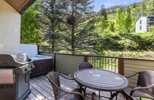 Intermountain Apartment | Meadow Creek Condominiums