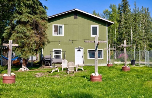 Badger House | Meadow Rue's Cozy Hideaway