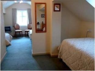 Ings House | Meadowcroft Guest House
