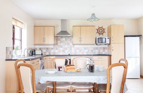 Camborne Cottage | Meadowside, far reaching views over St Ives Bay