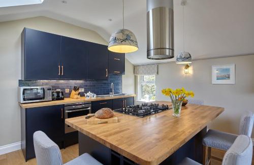 St. Mawes House | Meadowside