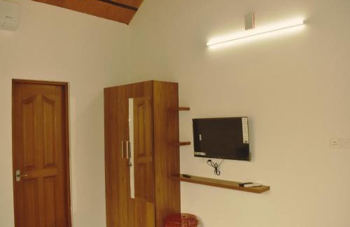 Mararikulam House | MeadowView Cottage, Mararikulam