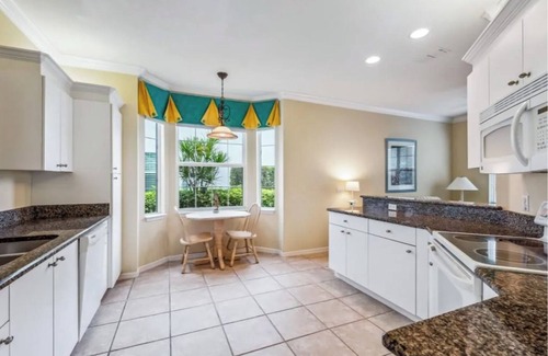 Naples Condo | Medical Teams Traveling Nurses NCH BakerThe Strand 2 bed 2 bath condo 1st floor