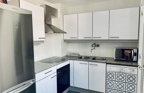 Sant Feliu de Guixols Apartment | Mediterranean apartment centrally located 500m beach
