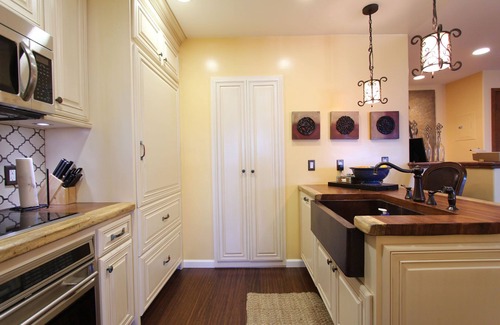 Avalon Villa | Mediterranean Oceanside Villa