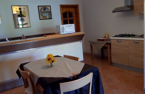 Sant'Isidoro Villa | Mediterranean-style villa a few meters from the sea.