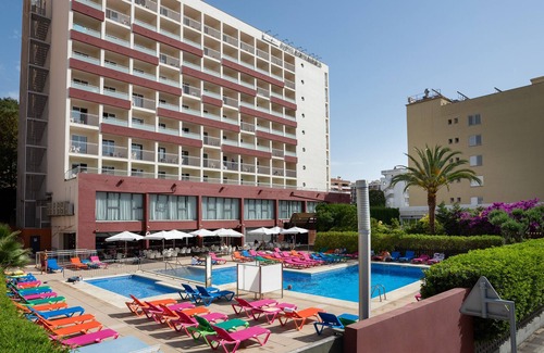 Calella Hotel | MedPlaya Hotel Santa Monica