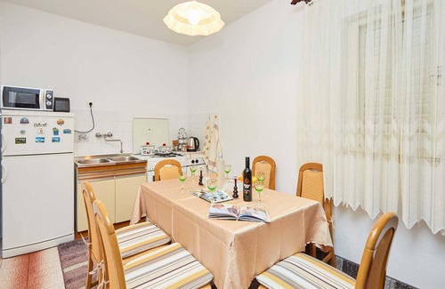 Municipality of Dubrovnik Apartment | Medzalin double room with balcony and sea view