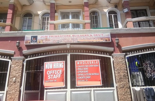 San Fernando House | Megafox hotel