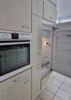 Andelfingen District Apartment | Mehrere Ferienwohnungen in Top Lage in der Nähe eines Rhein-Strandbads