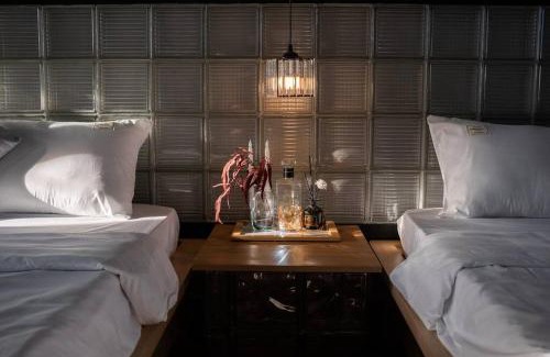 Nguyen Thai Binh Apartment | Mekong Lounge city center with Arcade Game