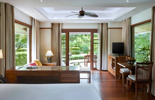 Mae Nam Resort | Mekong Villa - One Bedroom Resort, Sleeps 4