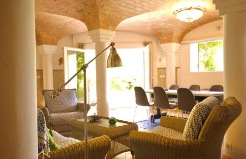 El Valle House | Melegis 1-Bed Cottage Sleeps 2 Pool & Garden